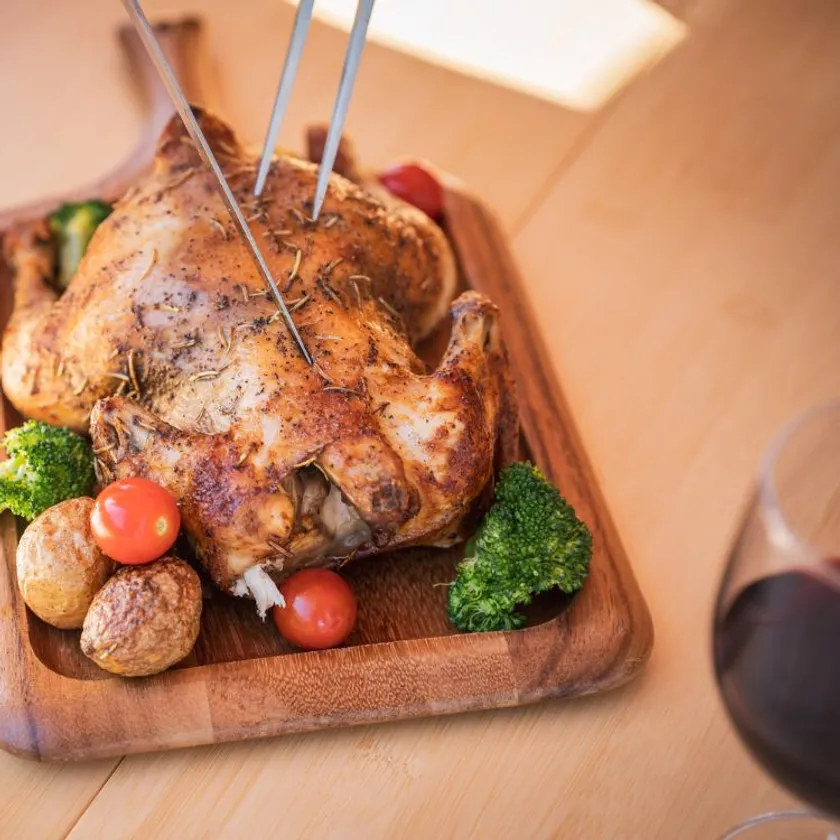 ローストチキンとワイン