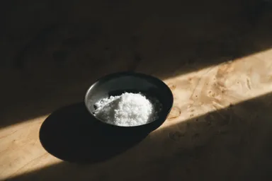 皆生の海水を炊いて作る自家製塩