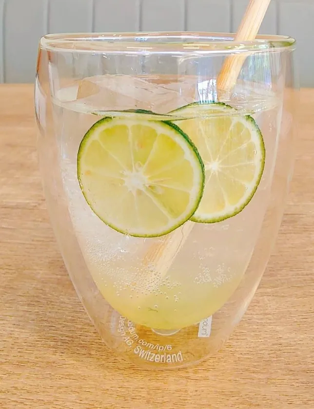 すだちスカッシュ