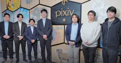 写真右側よりピクシブ株式会社 桑名氏、小林氏、山根氏
