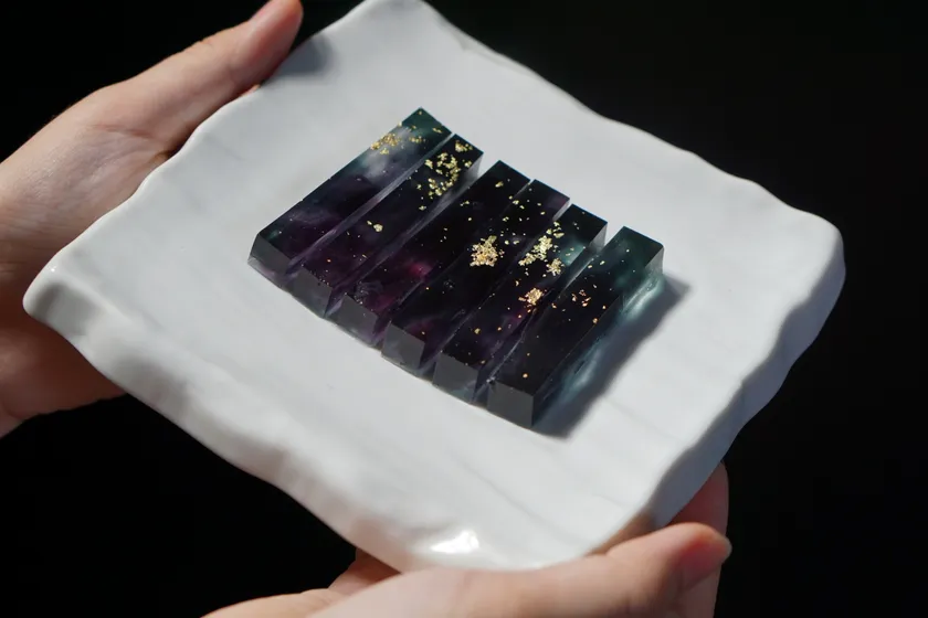 「琥珀糖」を使用したウェルカムスイーツ