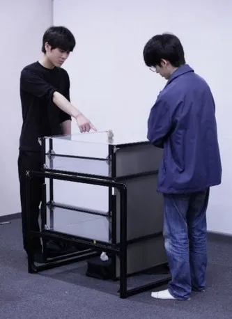 テーブルトップ空中像