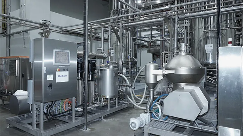 工場内に設置されたアルファ・ラバル機器