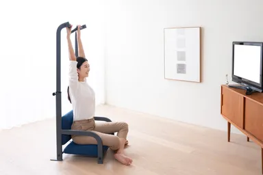 TVを見ながらストレッチ