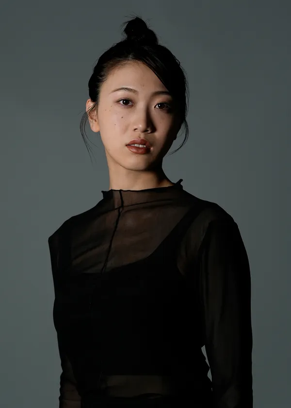 大内 美里沙 バストアップ写真