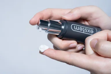 プッシュ容器で使用量がわかりやすく