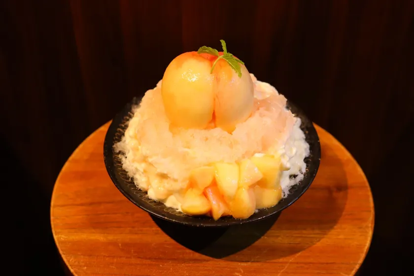 まるごと白桃レアチーズ