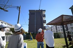 過去に行われた神奈川県厚木市緑ヶ丘団地での活動の様子(プレプロジェクト)撮影：都筑写真事務所