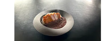 老舗グリルモリタのカレー×ノンフライ厚切りカツ