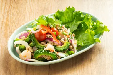 ヤムマラ　ゴーヤと小エビのスパイシーサラダ