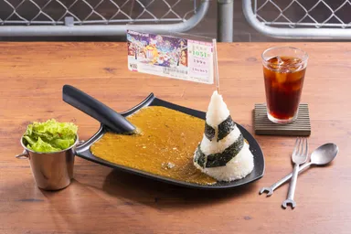 「夏ジャンボ儲カレー」～金粉仕立て～セット