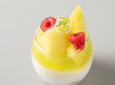 スイーツ_クラウンメロンのヴェリーヌ