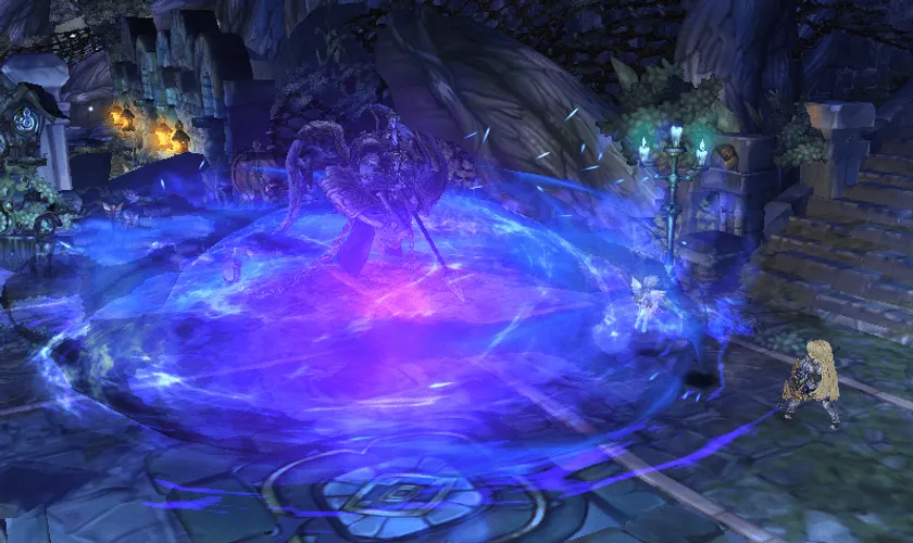 どこか濃く、陰鬱な気配を感じる…