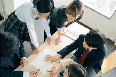 学校や国籍の枠を超えて新たな挑戦をしてみませんか？