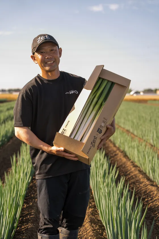 「雪の女王」を育てる いわもとふぁーむさんの畑から