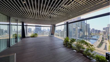 交流をいただける会場となる、大阪堂島浜タワー16Fのテラス　2