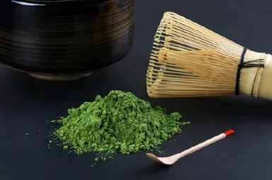 有機JAS認証を取得した自社の抹茶をふんだんに使用