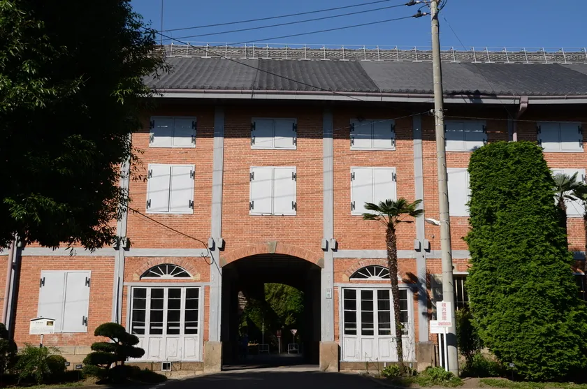 富岡製糸場東置繭所正面 ※画像提供 富岡市