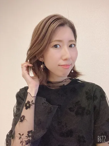 ウィッグ装着モデル