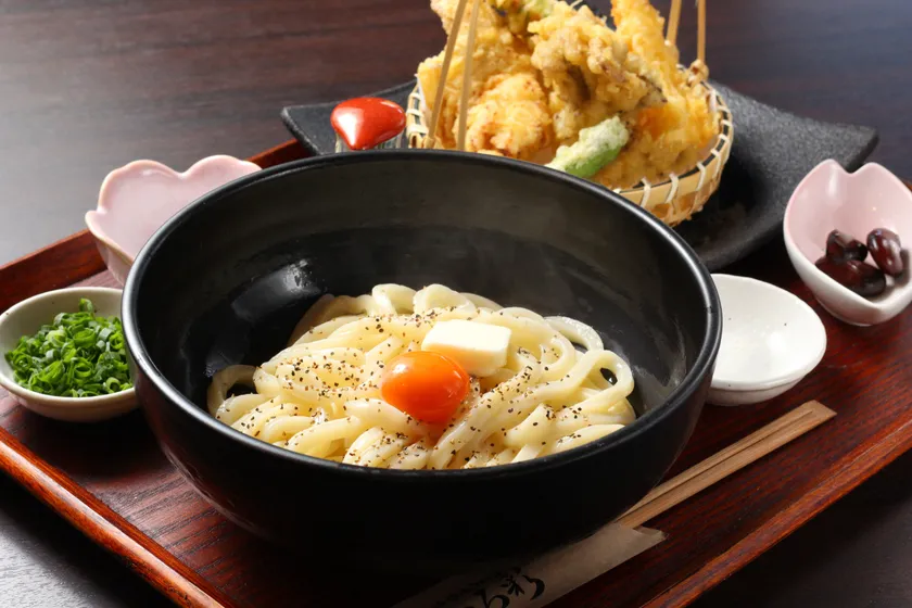 1番人気「釜たまバター」うどん