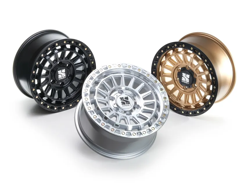 カラーバリエーションは3色