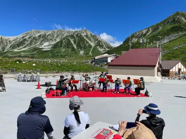 富山県立雄山高等学校吹奏楽部の演奏(2023年)