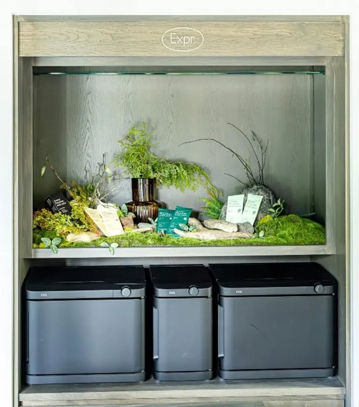 ディスプレイコーナー