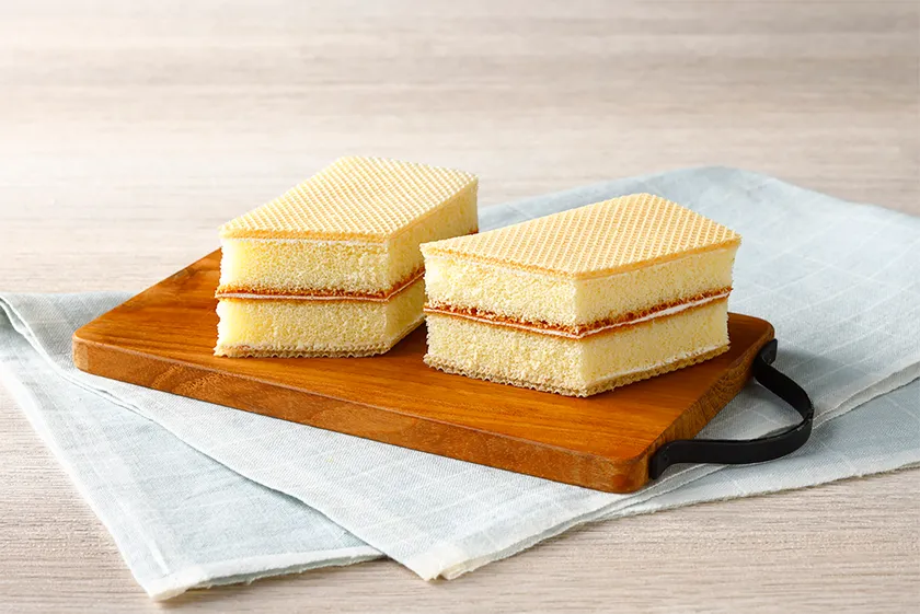 ホワイトウエハースサンド(十勝牛乳入りクリーム)