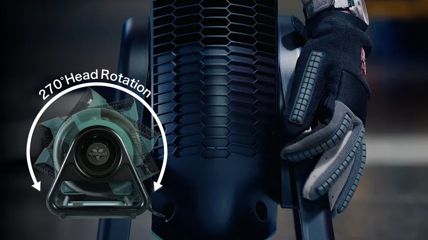 操作しやすいトグルスイッチ/手動で上下に270°回転するヘッド