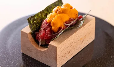 日本各地から仕入れる海の幸