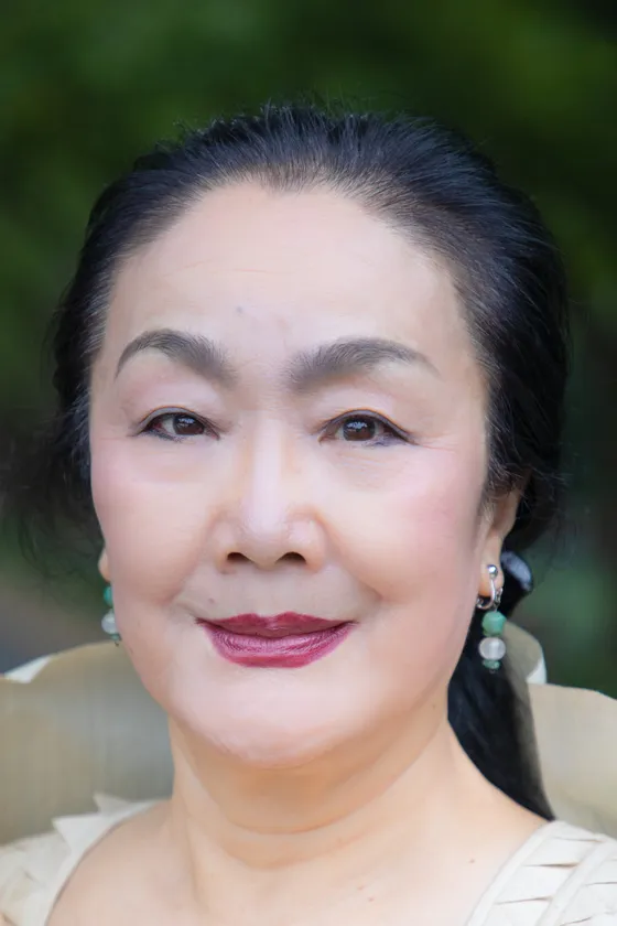 俳優・白石加代子