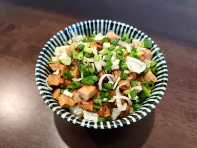 チャーシュー飯と半熟玉子