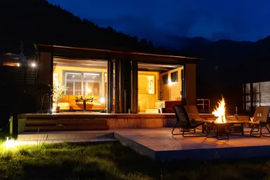 グランピングのみ焚火可