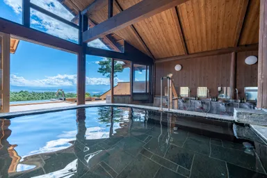 展望露天風呂「雲の助」