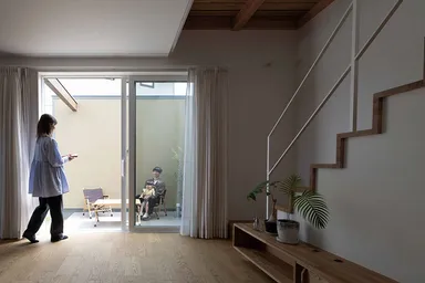 リビングとつながるプライベート屋外空間02