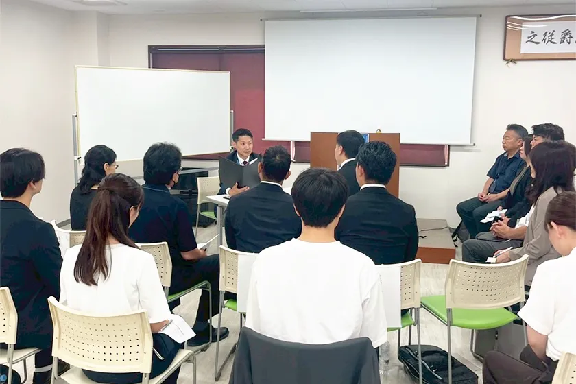 八天堂にてしがく式レッスンの様子