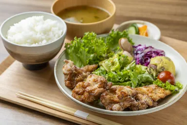 房総ハーブ鶏塩麹から揚げ御膳