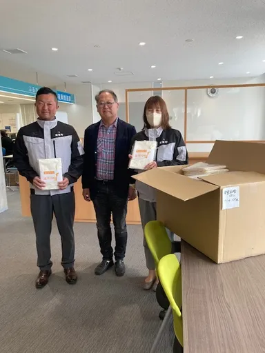 能登町へタオルと義援金持参