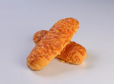 70年を超えるロングセラー「チーズロール」