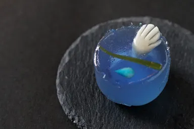 這い上がる手(錦玉・ラムネ風味)