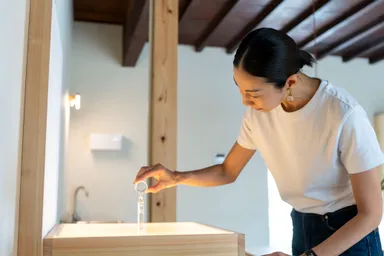 お守り香水作り体験の様子7