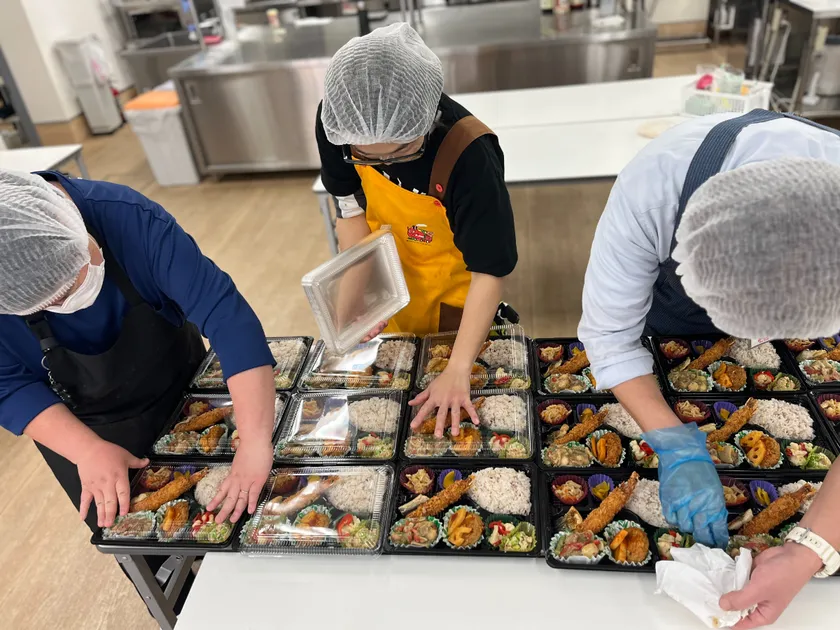 お弁当作成風景2