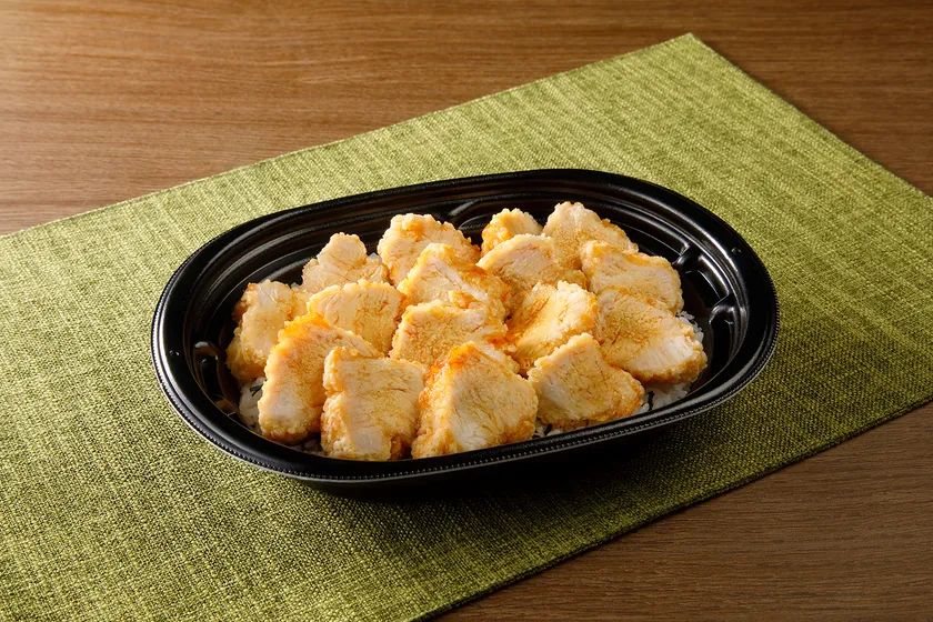 「肉が主役!! とりめし」 ※まちかど厨房商品