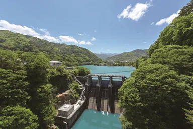 高遠ダム(伊那市)