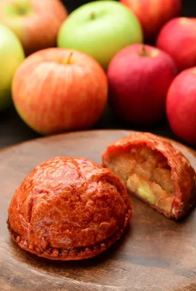 赤いアップルパイバウム