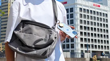 MAGHOLは、ボディバックでも使える