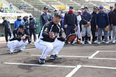 大矢捕手は捕手の技術と心得を指南