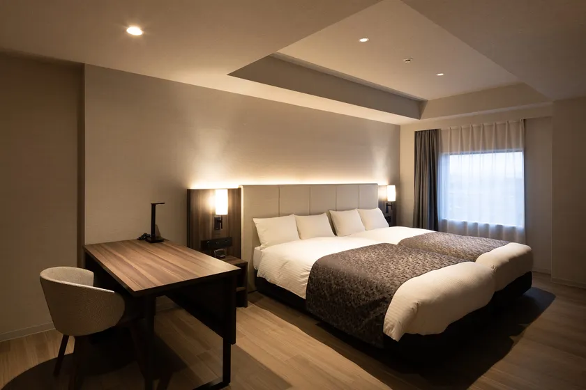 客室(スイートルーム:寝室)