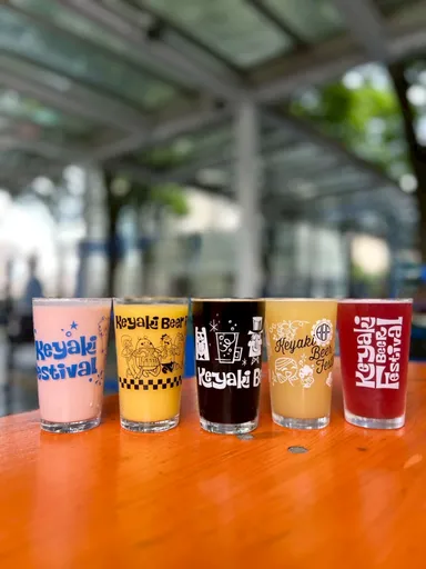 バラエティに富んだクラフトビールが楽しめる