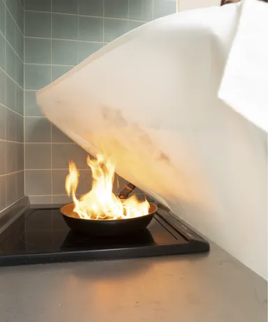 火の上にかぶせます 1